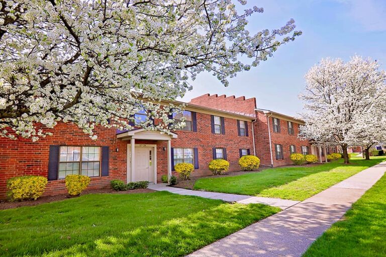 Outdoor_Bldg2 ORG Small